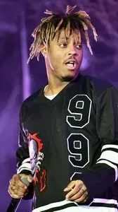 ai character: Juice WRLD background