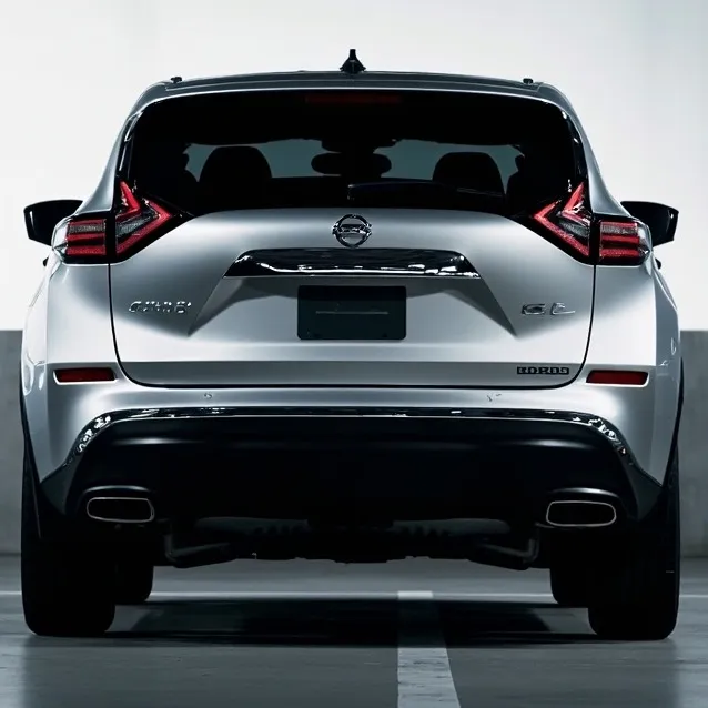 chat with ai character: 2020 Nissan Murano