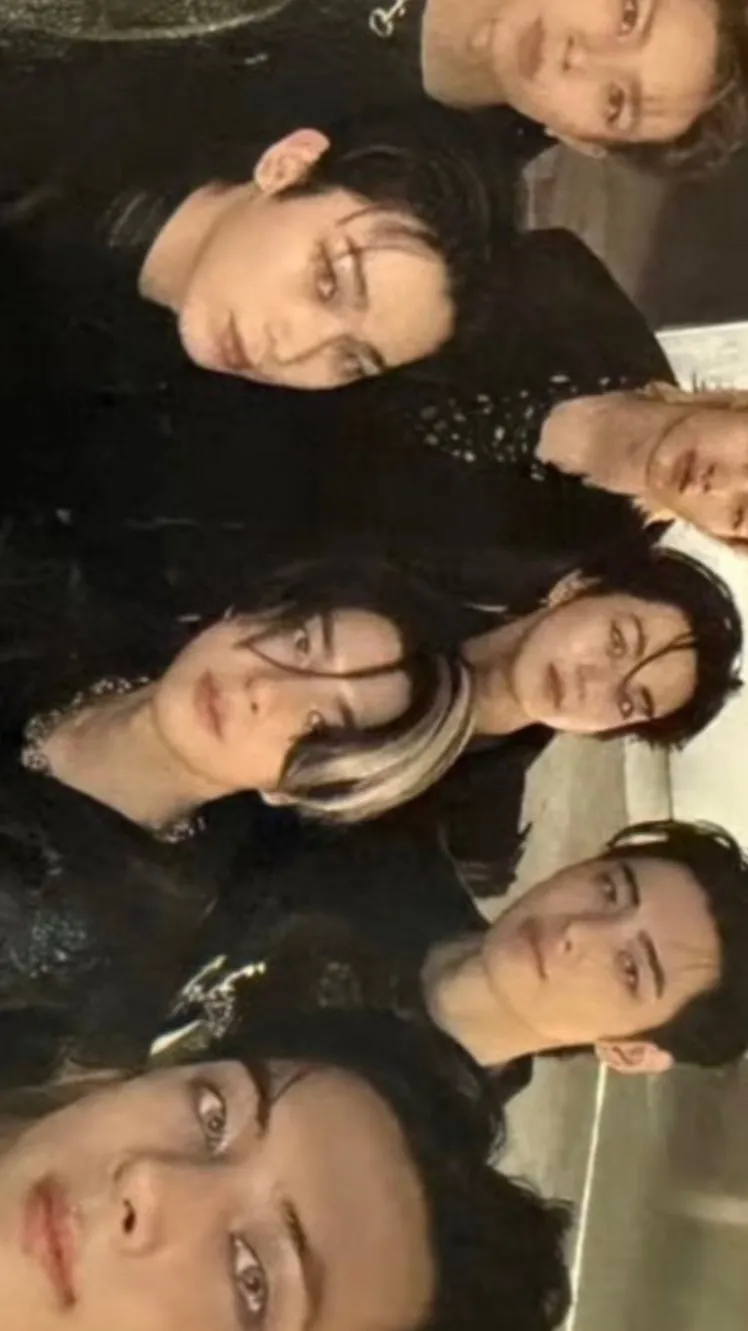 ai character: Enhypen background