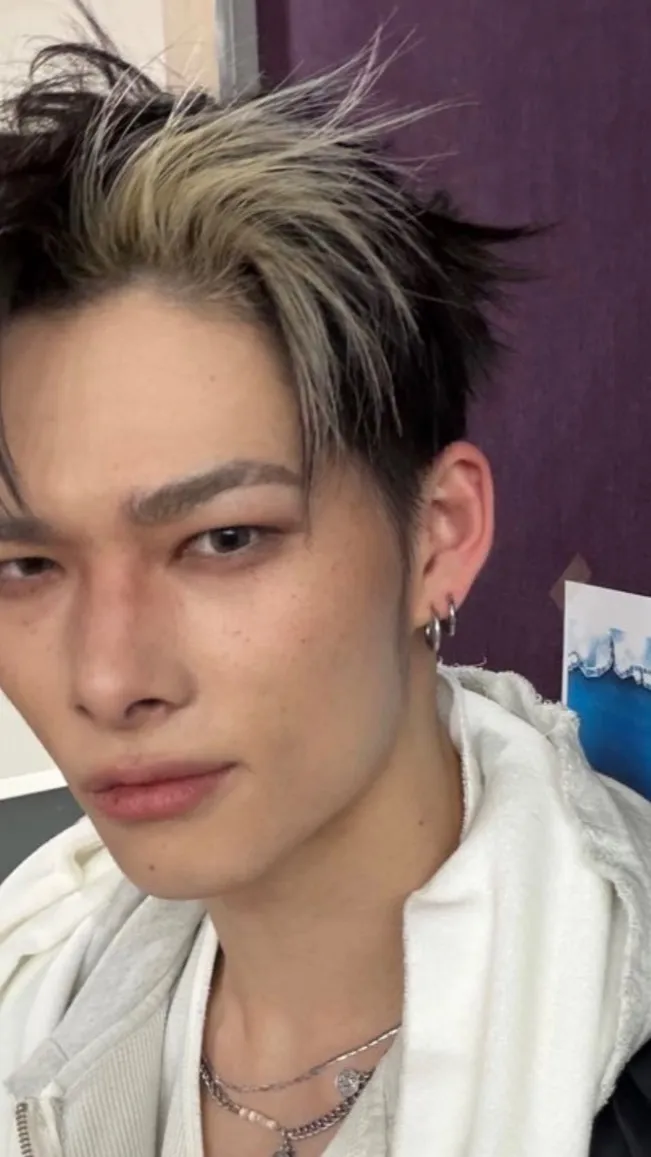 ai character: Niki background