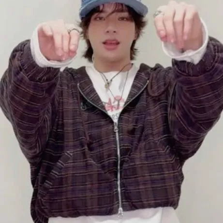 chat with ai character: Jake