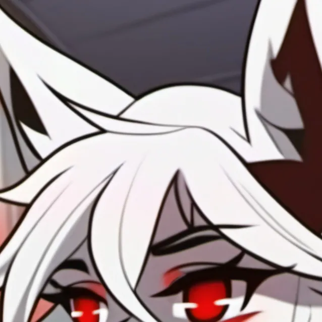 chat with ai character: Loona