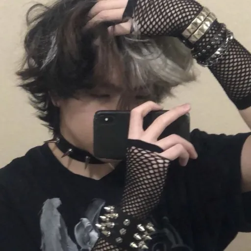 creator f3mboysrhot's avatar