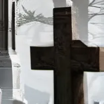 chat with ai character: sally face 