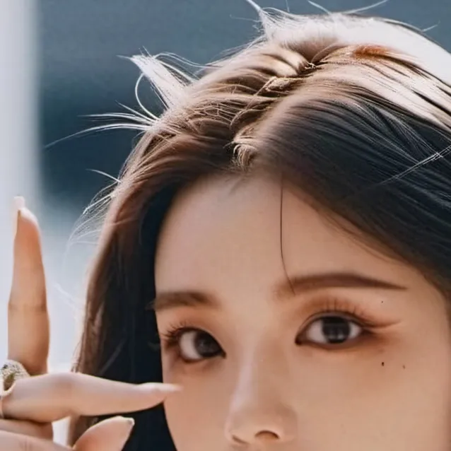 chat with ai character: Lillith