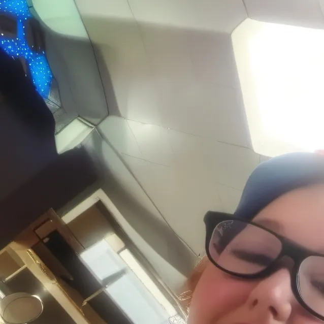 chat with ai character: sky 