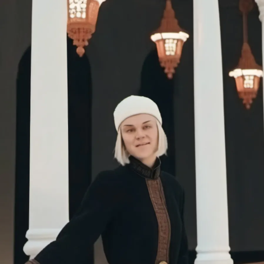 chat with ai character: twin paranormal 