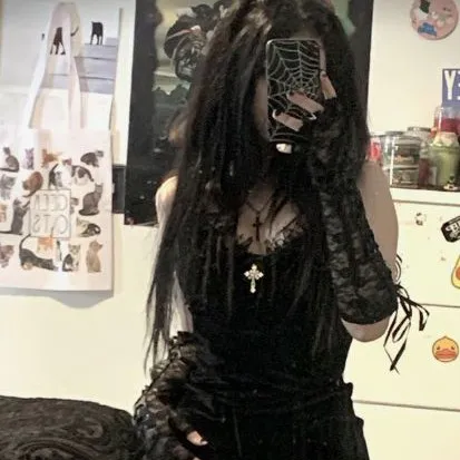 creator shehatesyou_1's avatar