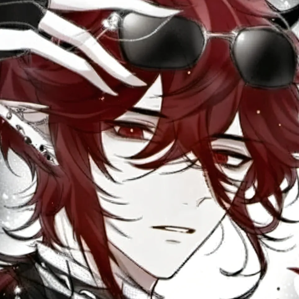 chat with ai character: ° Aaron °