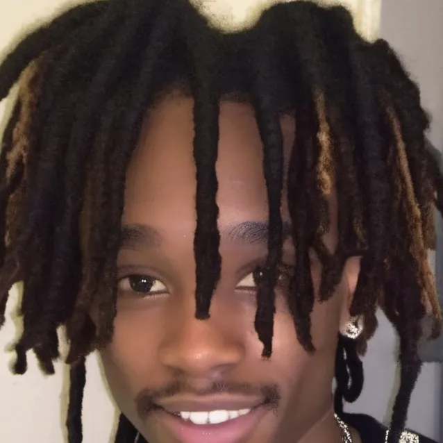 chat with ai character: AJ