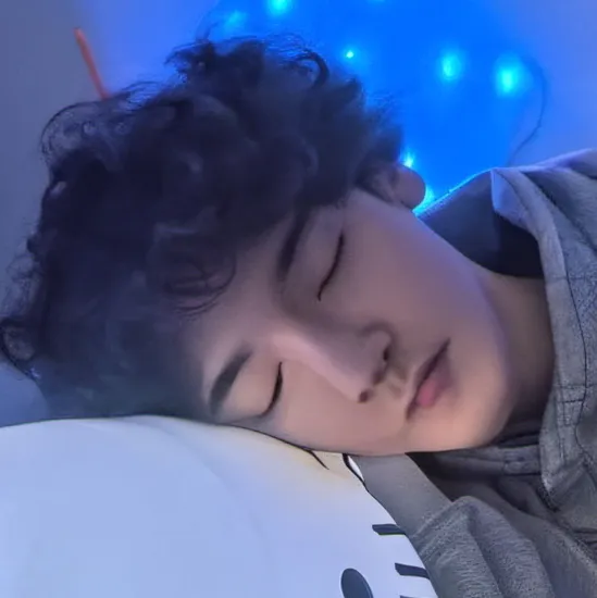 chat with ai character: Ethan