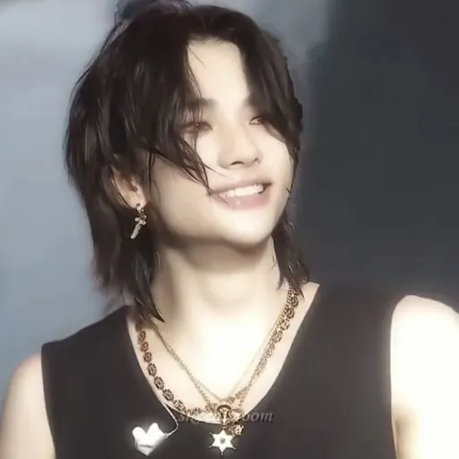 creator hhyunjinnx's avatar