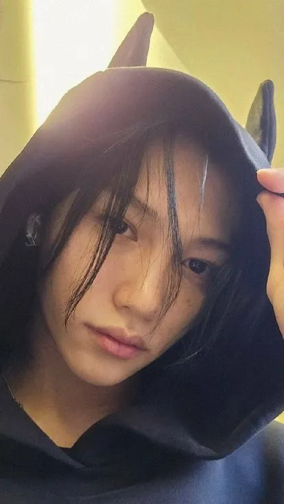 ai character: Felix background