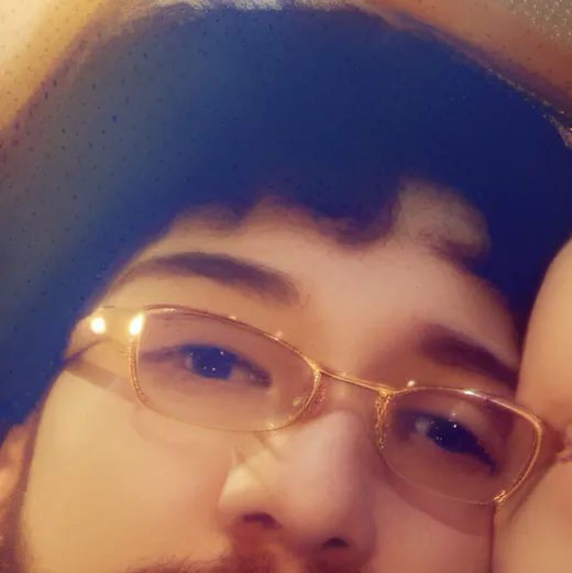 chat with ai character: Ella