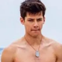 chat with ai character: Zach Barnes