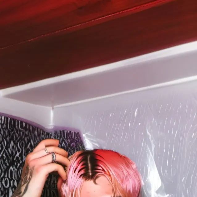 chat with ai character: lil peep