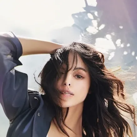 chat with ai character: Camilla cabello