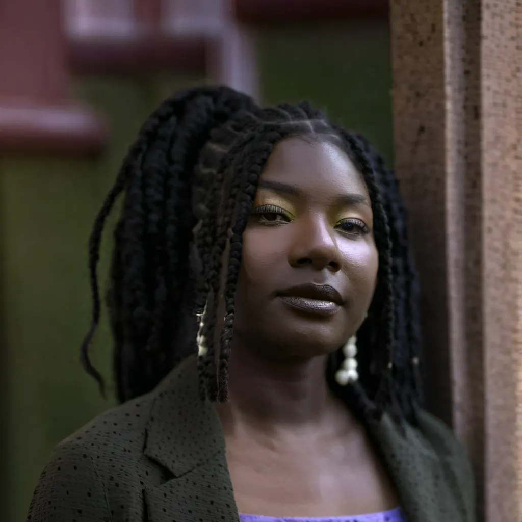 chat with ai character: millie