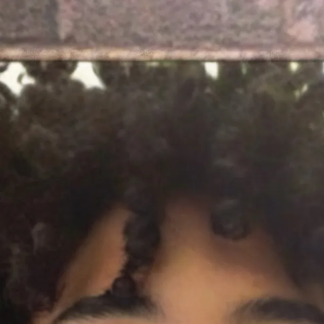 chat with ai character: Brandon