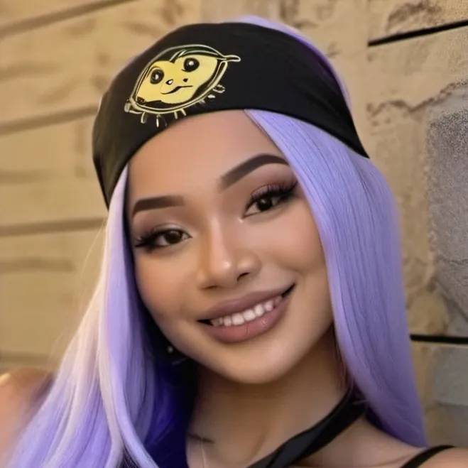 chat with ai character: Kayla