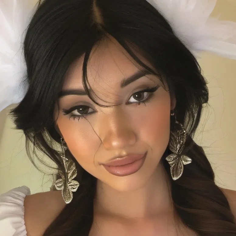 chat with ai character: Outer banks