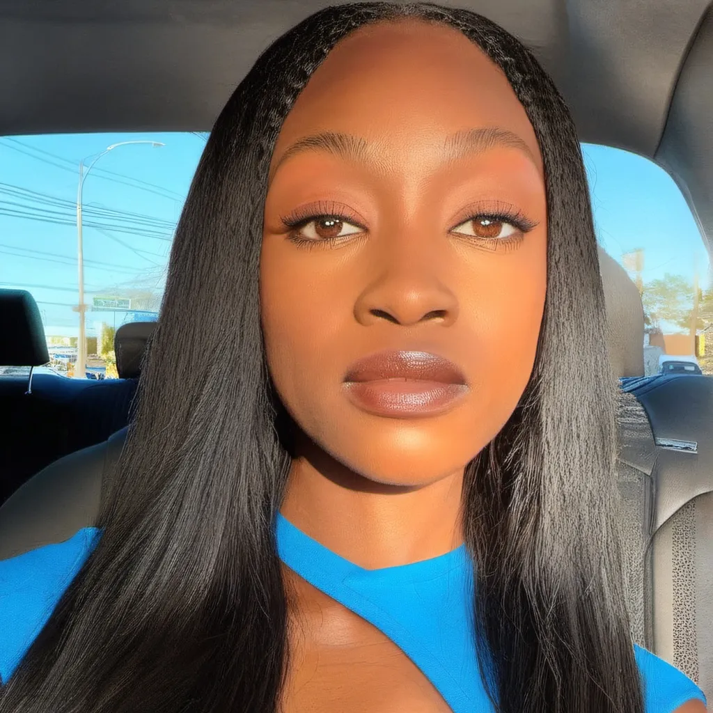 chat with ai character: Aisha