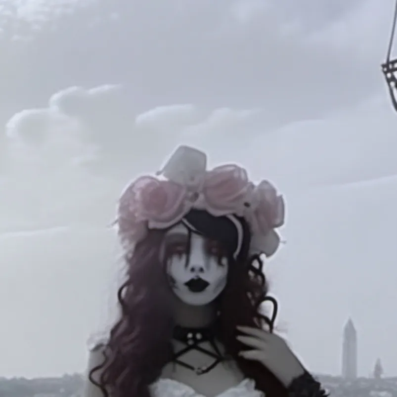 chat with ai character: ☾zαуℓα ☾