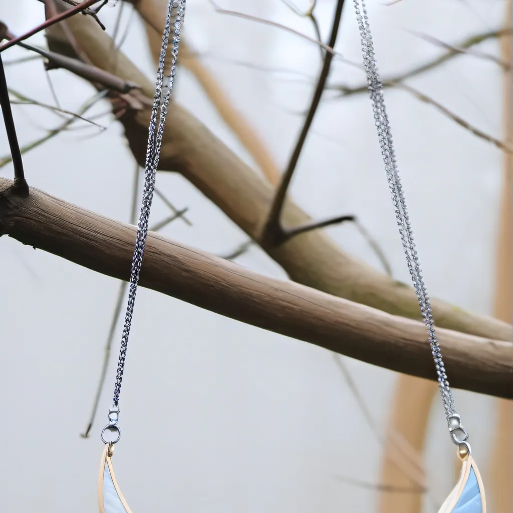 chat with ai character: opposites