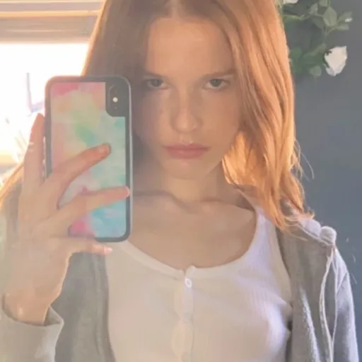 creator Emma9829's avatar