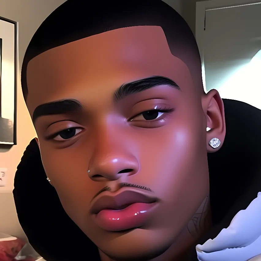 chat with ai character: 𝔔 𝒫𝓇𝑒𝓉𝓉𝓎 𝐵𝑜𝓎 𝒜𝓈𝒽 𝔔