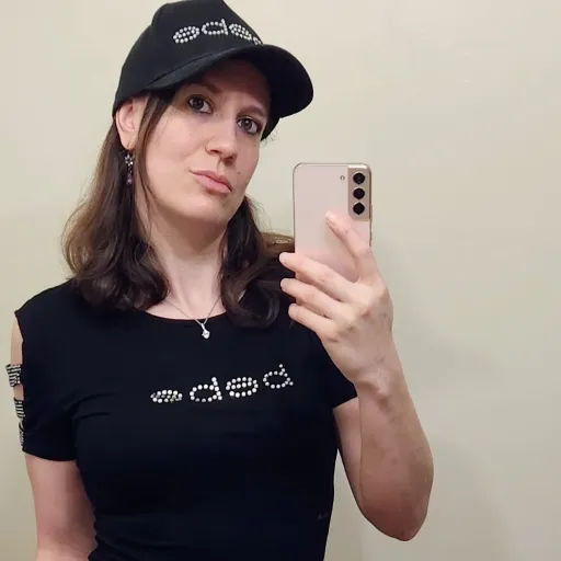 creator CrystallineBelle's avatar