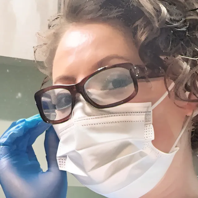 chat with ai character: Mrs dentist evil