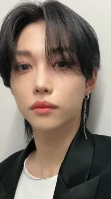 ai character: Felix background