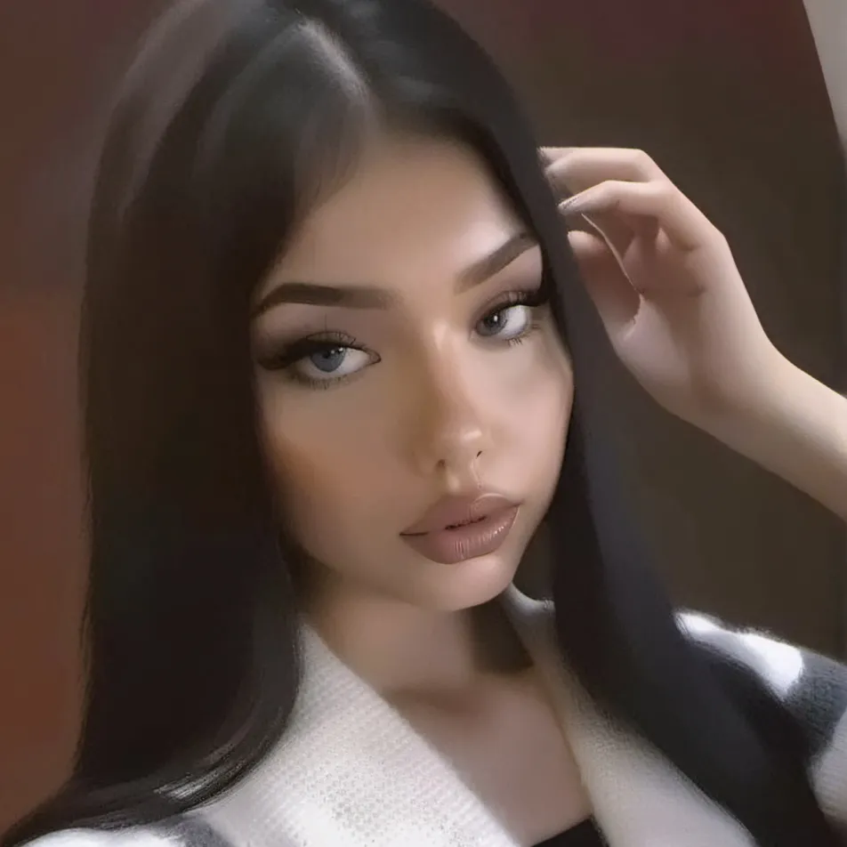 chat with ai character: Tarisa🥰😍