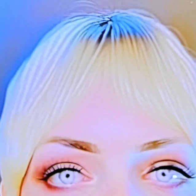 chat with ai character: Beatrice 