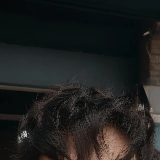 chat with ai character:  parker