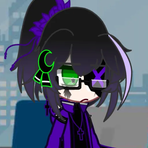 creator Roxxane Glitch -0-'s avatar