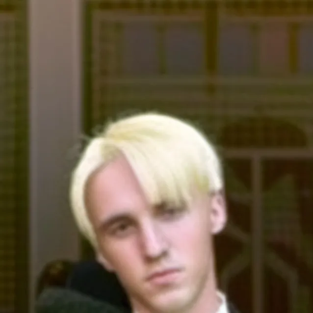 chat with ai character: Draco Malfoy