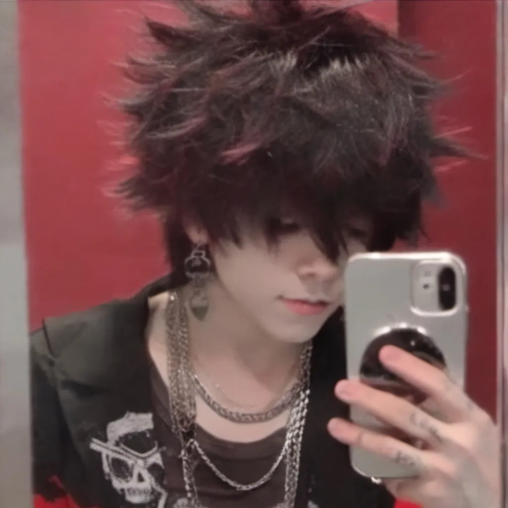 chat with ai character: •~알렉스~• (Alex)