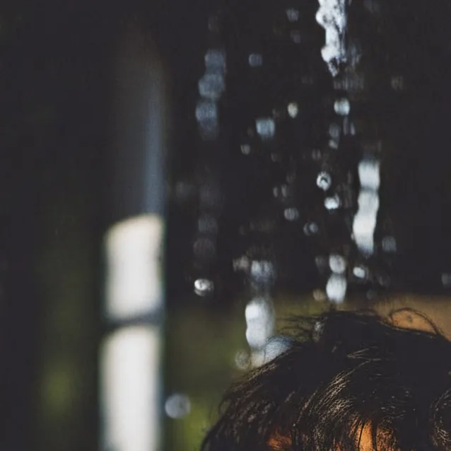 chat with ai character: Micah