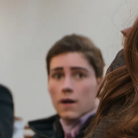 chat with ai character: Olivia rodrigo