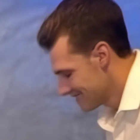 chat with ai character: Jayden