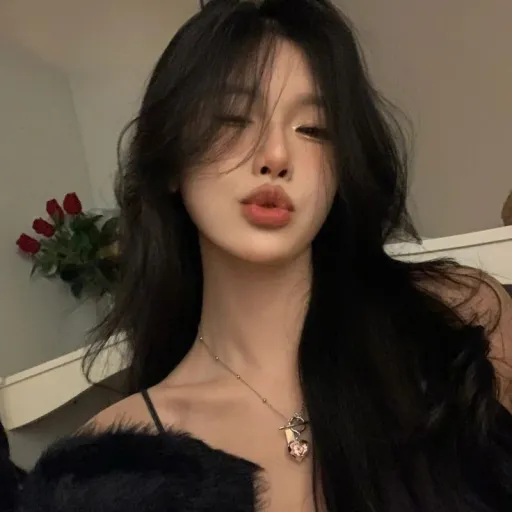 creator Jeong-ye✨'s avatar