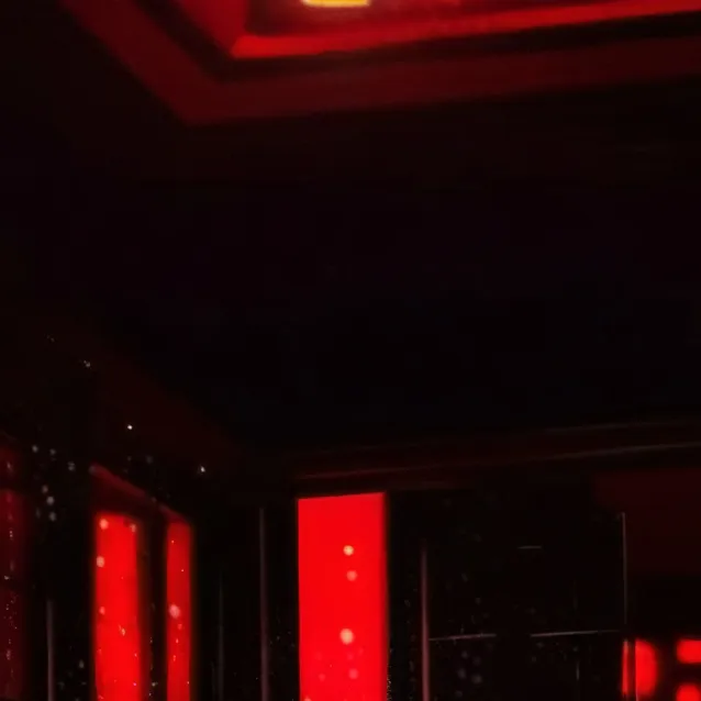 chat with ai character: Second Circle 