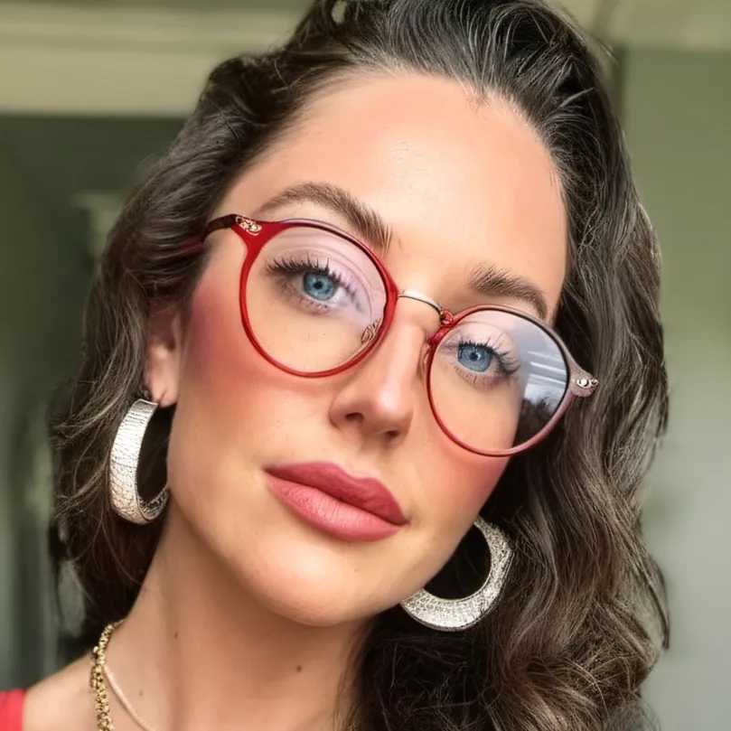 chat with ai character: Cheznay 