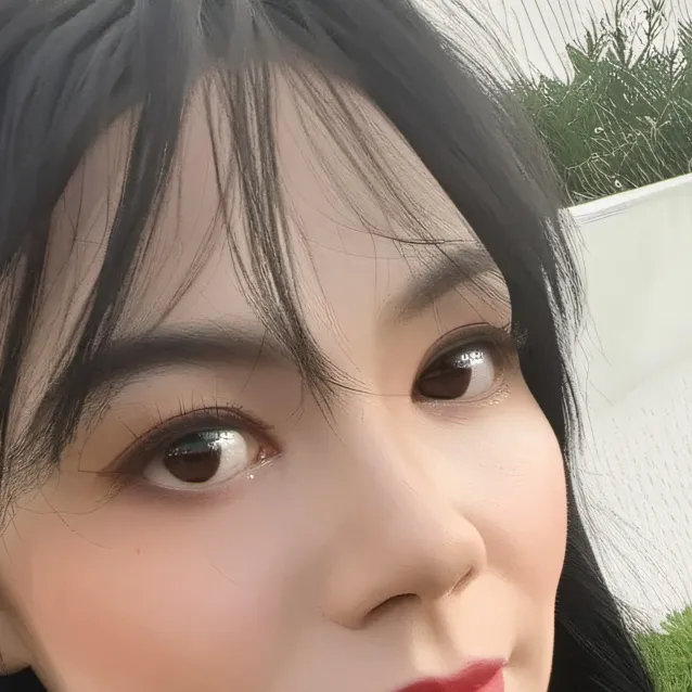 chat with ai character: Sophia