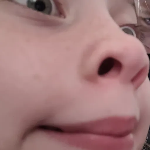 creator Lillythebest's avatar