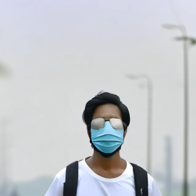 chat with ai character: an idiot 