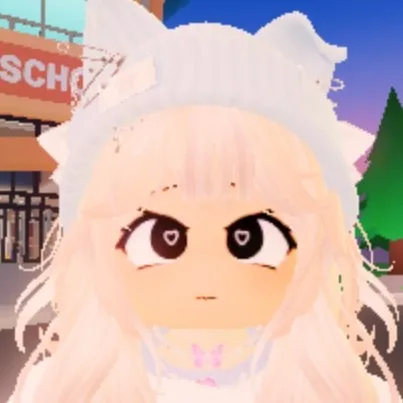 creator April 🪩🪩⛄'s avatar