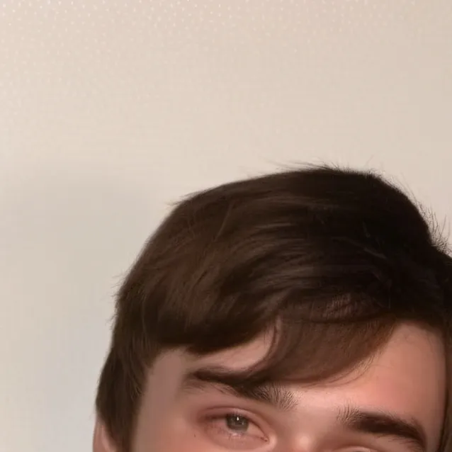 chat with ai character: Mitchell Hope